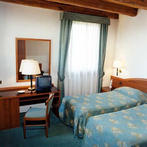 Hotel Villa Altura Ospedaletto Euganeo Ngoại thất bức ảnh